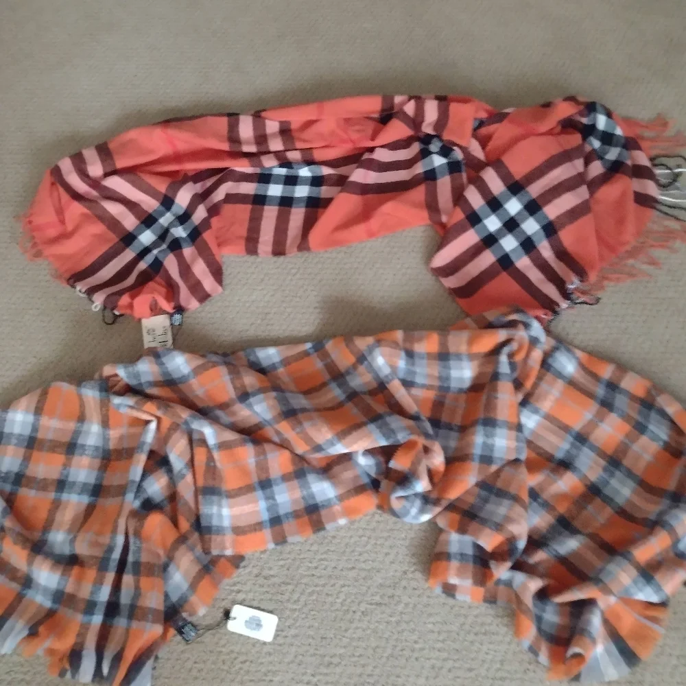 Scarf - Picture 2 of 2
